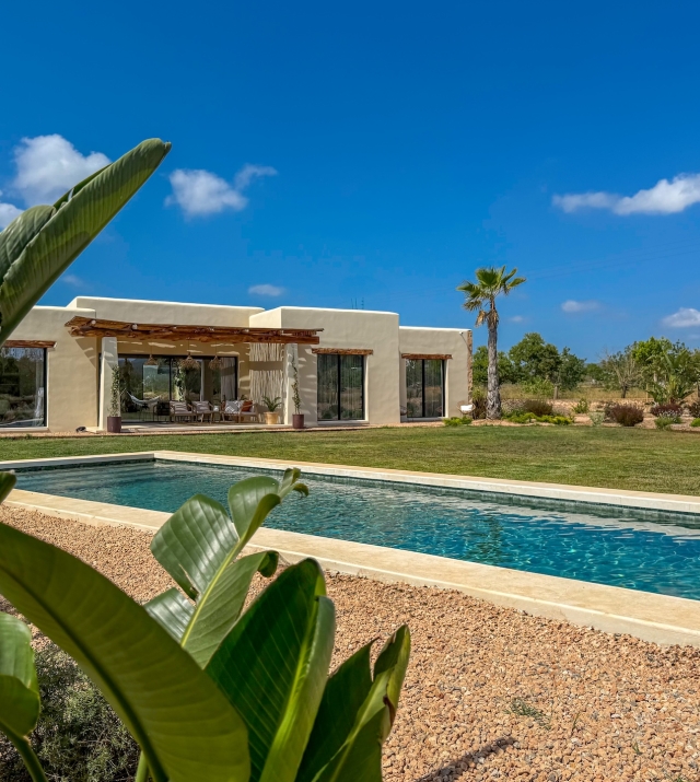 Resa estates Ibiza finca can Tumas for sale finca and pool.jpg